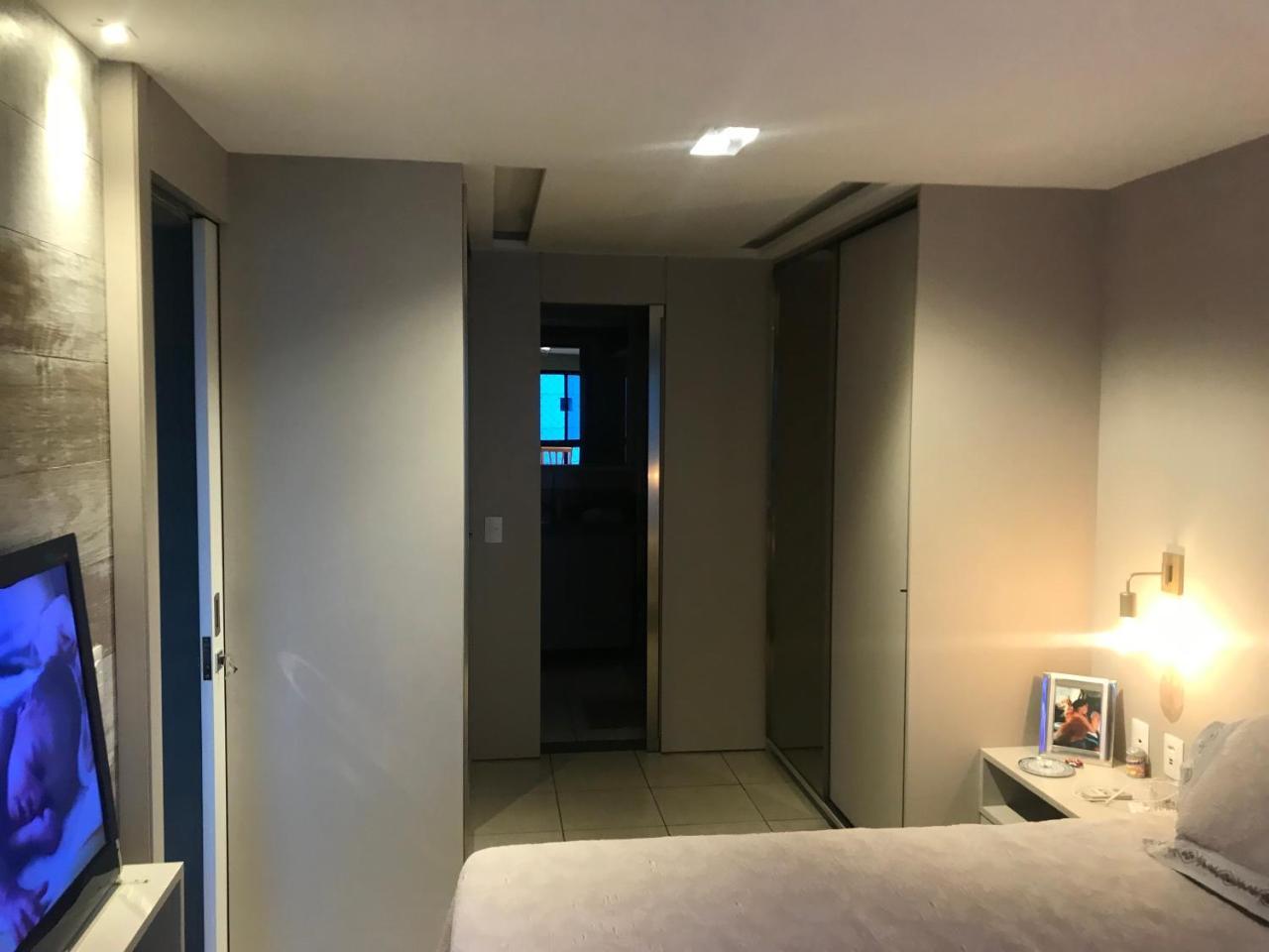 Flat Iate Plaza